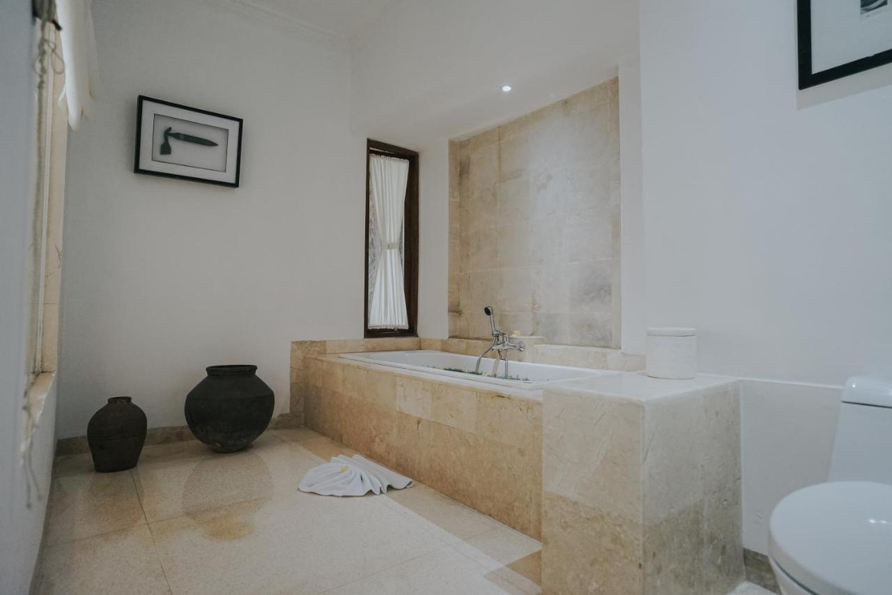 Alam Bidadari Seminyak Villa Exteriör bild