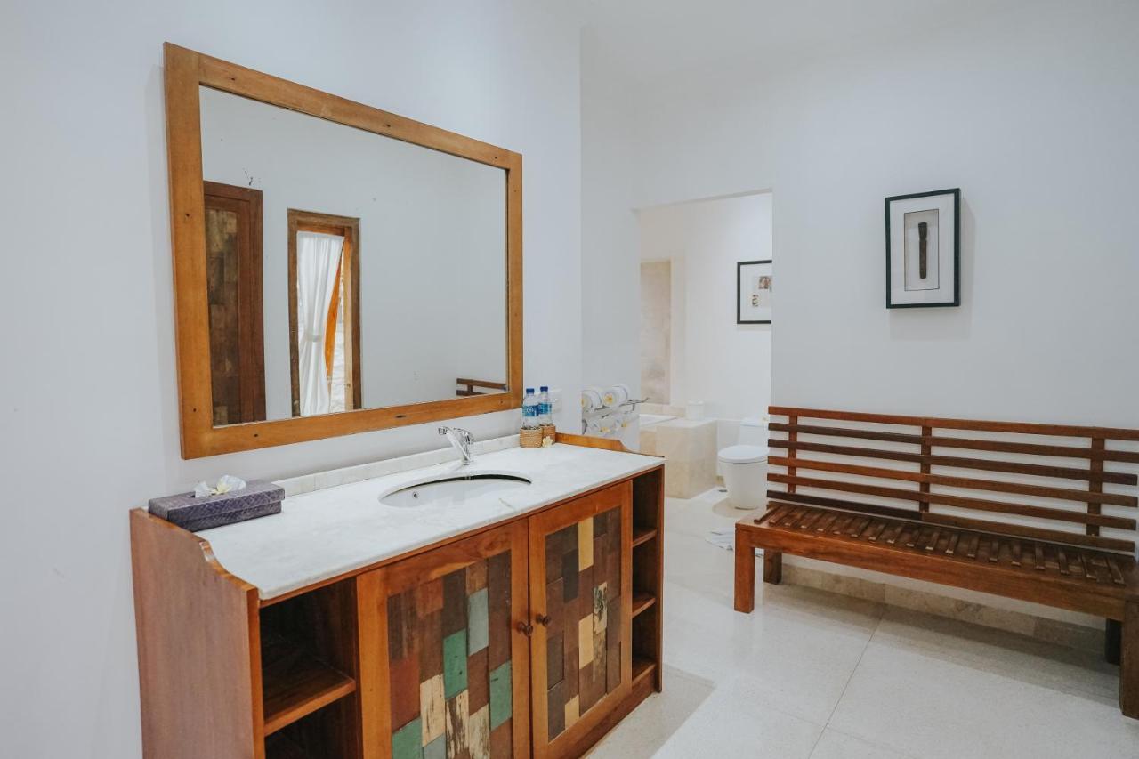 Alam Bidadari Seminyak Villa Exteriör bild