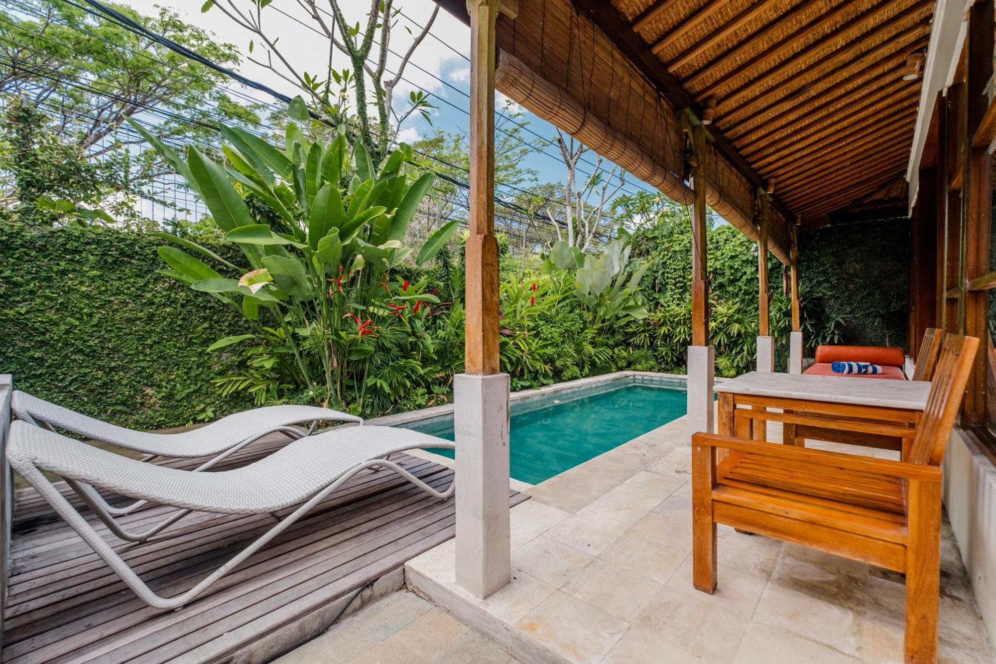 Alam Bidadari Seminyak Villa Exteriör bild