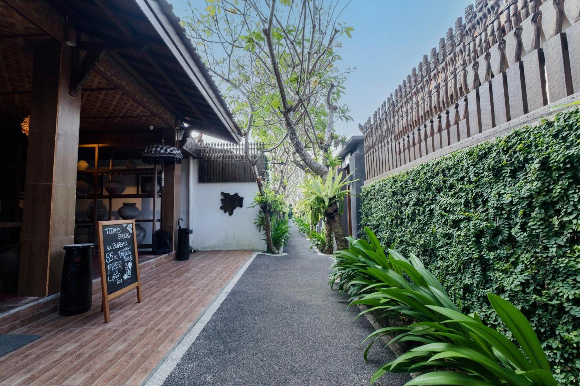 Alam Bidadari Seminyak Villa Exteriör bild