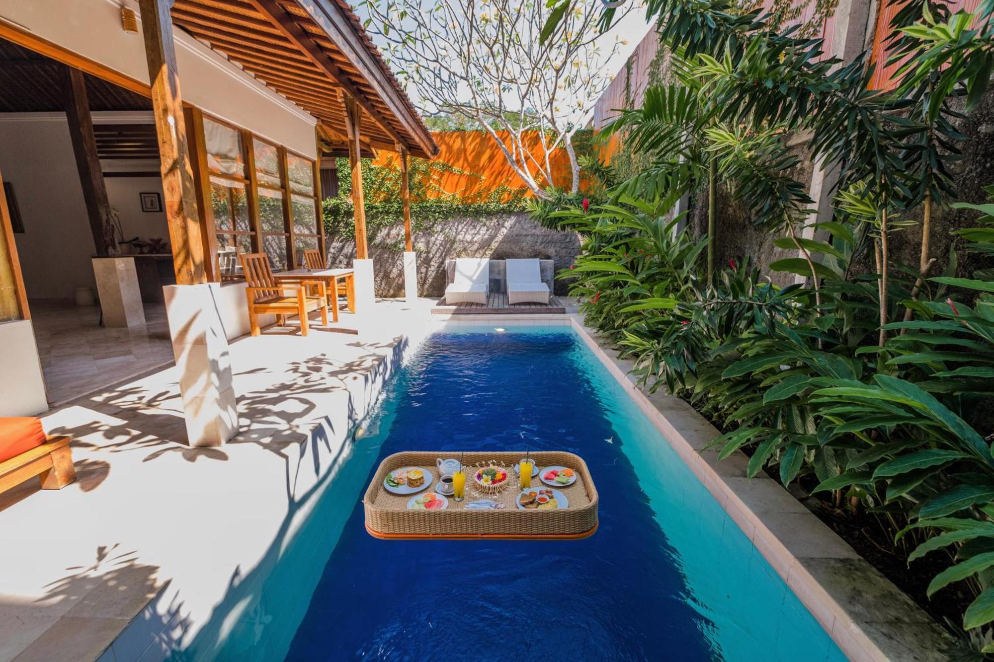 Alam Bidadari Seminyak Villa Exteriör bild